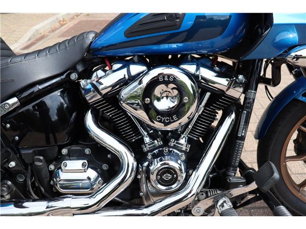 2017 HARLEY-DAVIDSON LOW RIDER