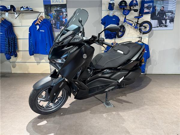 2024 YAMAHA XMAX 300 TECH MAX