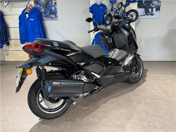 2024 YAMAHA XMAX 300 TECH MAX