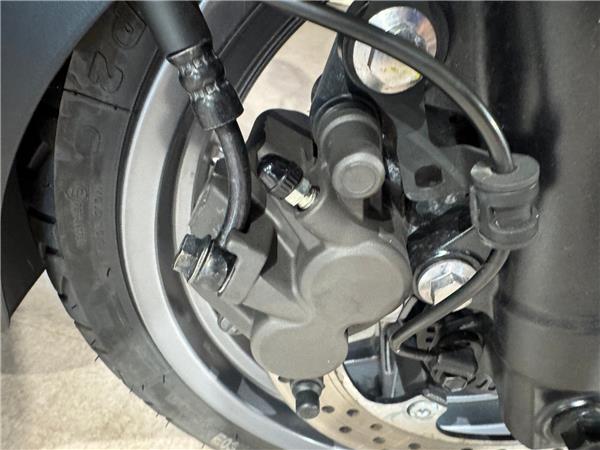 2024 YAMAHA XMAX 300 TECH MAX
