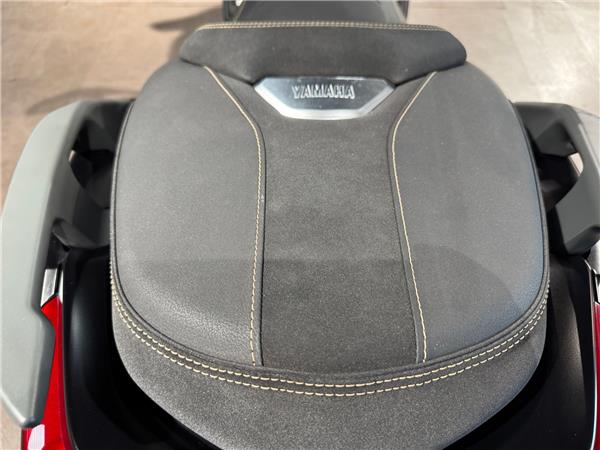 2024 YAMAHA XMAX 300 TECH MAX