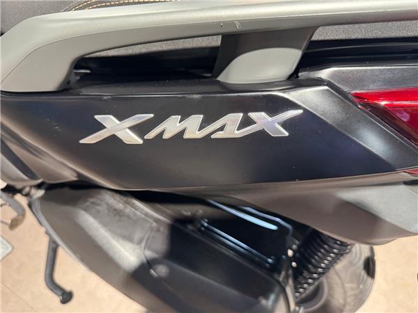 2024 YAMAHA XMAX 300 TECH MAX