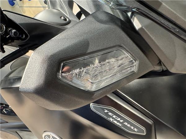 2024 YAMAHA XMAX 300 TECH MAX