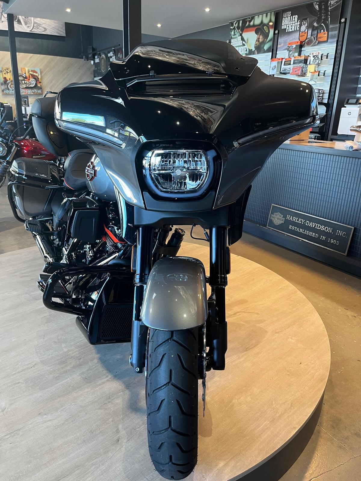 2025 HARLEY-DAVIDSON STREET GLIDE