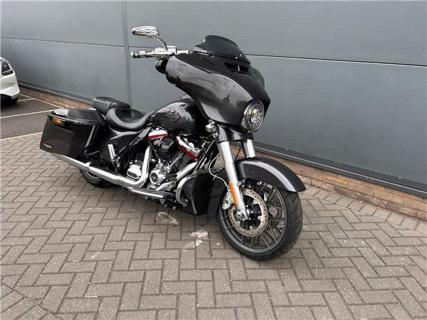 2020 HARLEY-DAVIDSON CVO FLHXSE STREET GLIDE