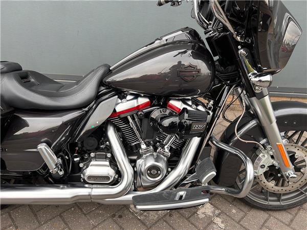 2020 HARLEY-DAVIDSON CVO FLHXSE STREET GLIDE