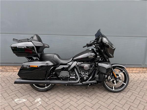 2025 HARLEY-DAVIDSON TOURING FLHXU STREET GLIDE ULTRA