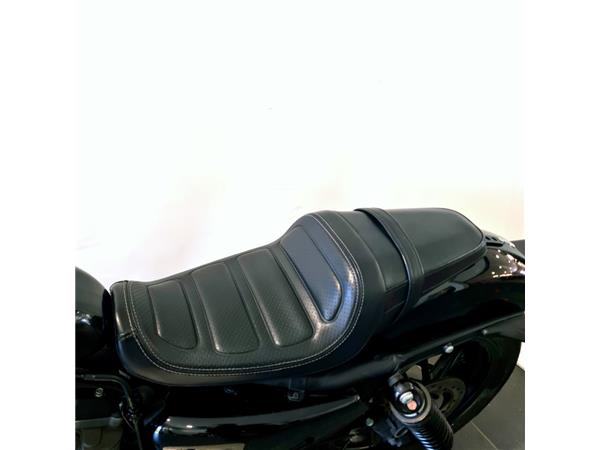 HARLEY-DAVIDSON XL 1200 CX ROADSTER