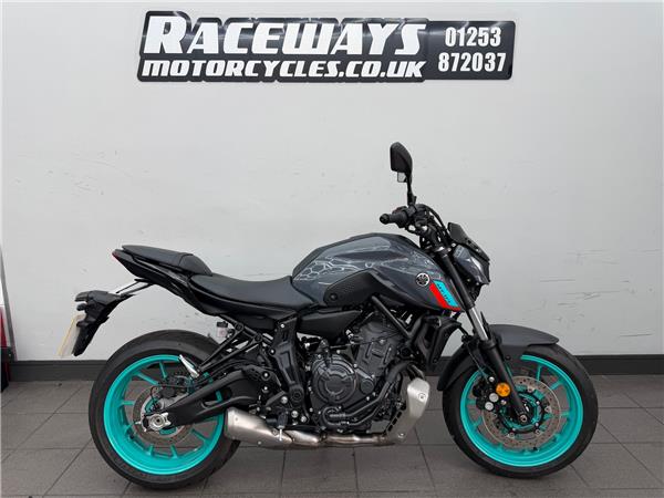 2024 YAMAHA MT-07