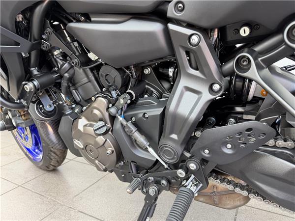  YAMAHA TRACER 7