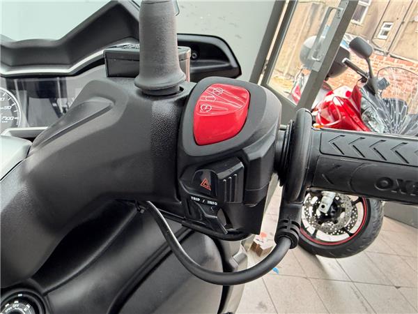 2022 YAMAHA XMAX 125