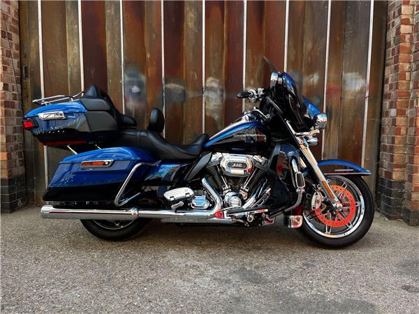 2014 Harley-Davidson CVO