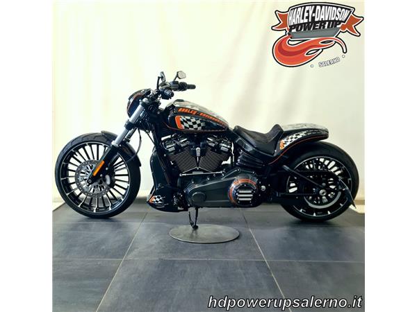 HARLEY-DAVIDSON BREAKOUT 