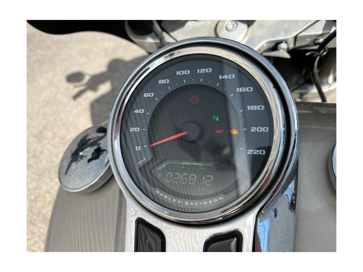 2018 Harley-Davidson Softail Sport Glide FLSB