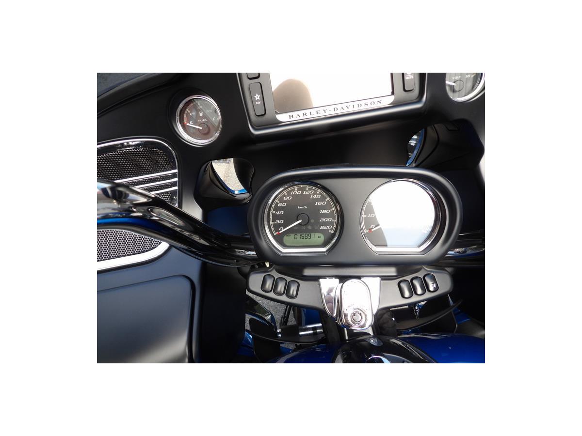 2017 HARLEY-DAVIDSON ROAD GLIDE