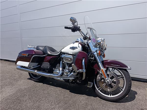 2022 HARLEY-DAVIDSON ROAD KING