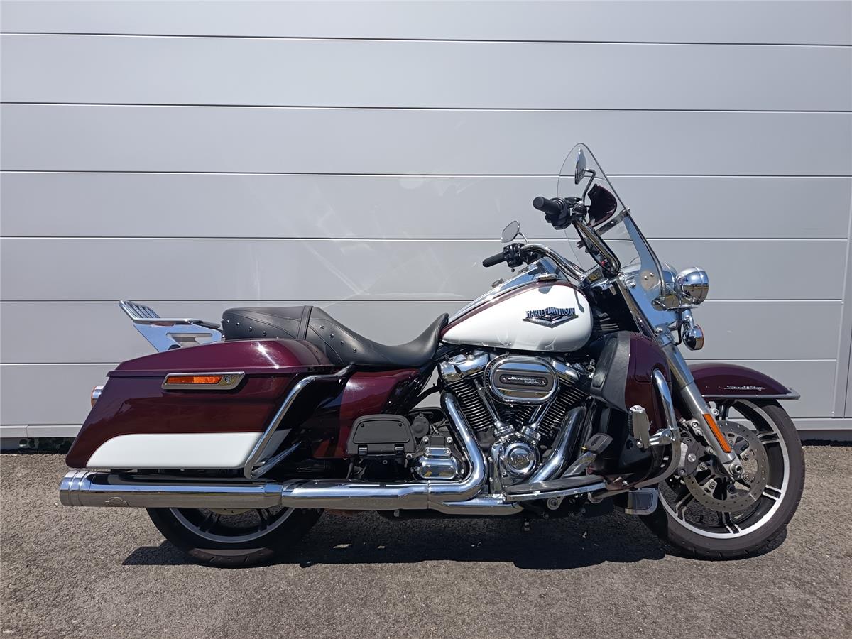 2022 HARLEY-DAVIDSON ROAD KING