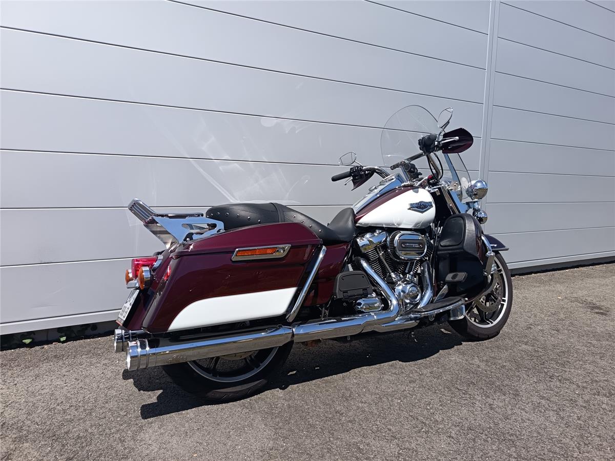 2022 HARLEY-DAVIDSON ROAD KING