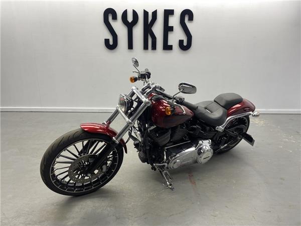 2017 Harley-Davidson Breakout