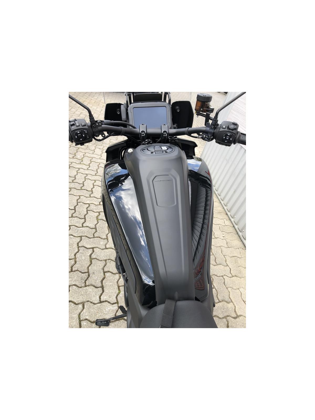RA1250 Pan America Black 