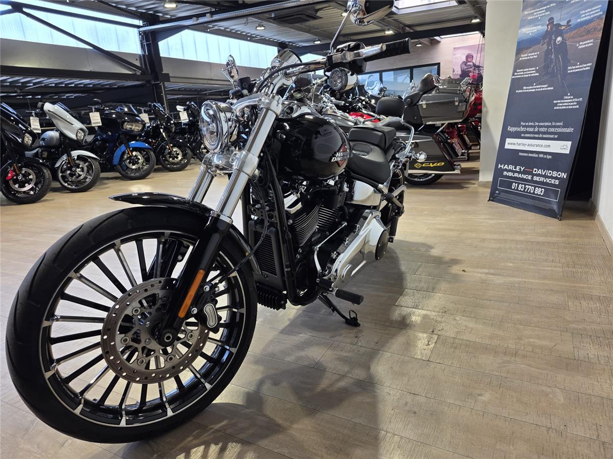 2025 HARLEY-DAVIDSON BREAKOUT