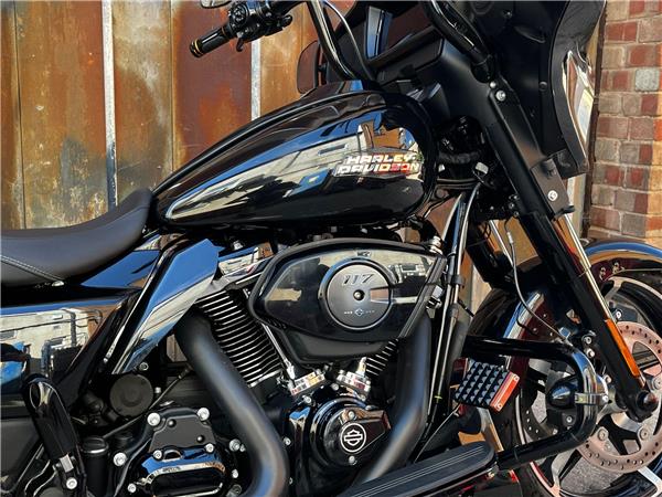 2024 Harley-Davidson Touring