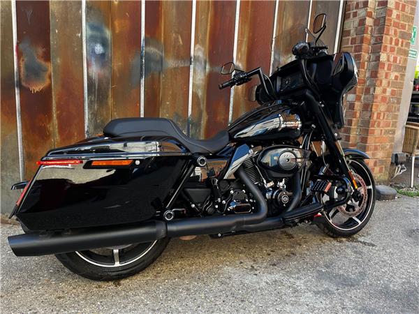 2024 Harley-Davidson Touring