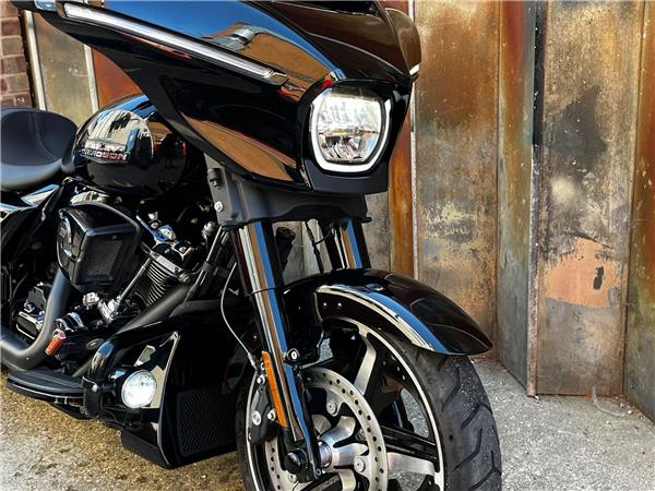 2024 Harley-Davidson Touring