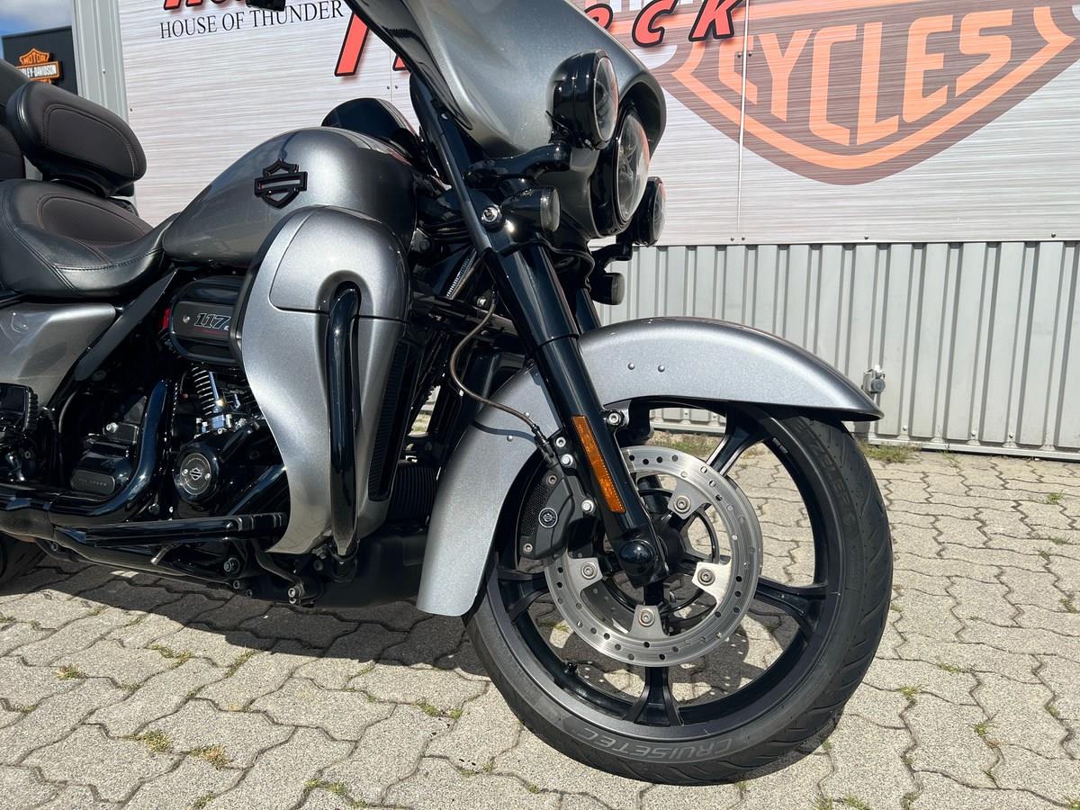 FLHTKSE Ultra Limited CVO Wilbers,Jekill,Dynojet