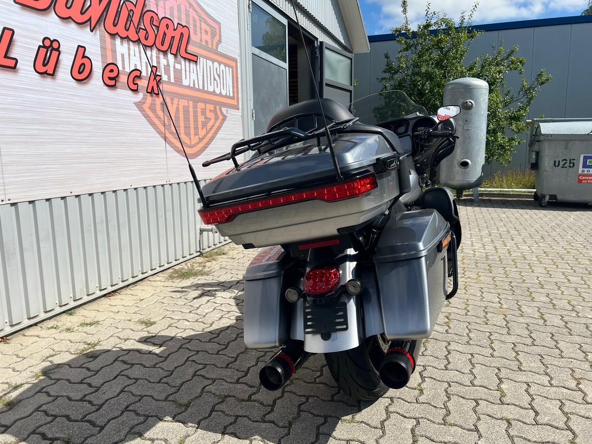 FLHTKSE Ultra Limited CVO Wilbers,Jekill,Dynojet