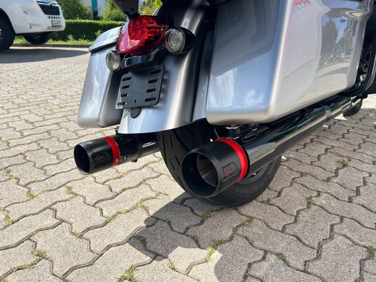 FLHTKSE Ultra Limited CVO Wilbers,Jekill,Dynojet