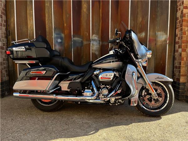 2019 Harley-Davidson Touring