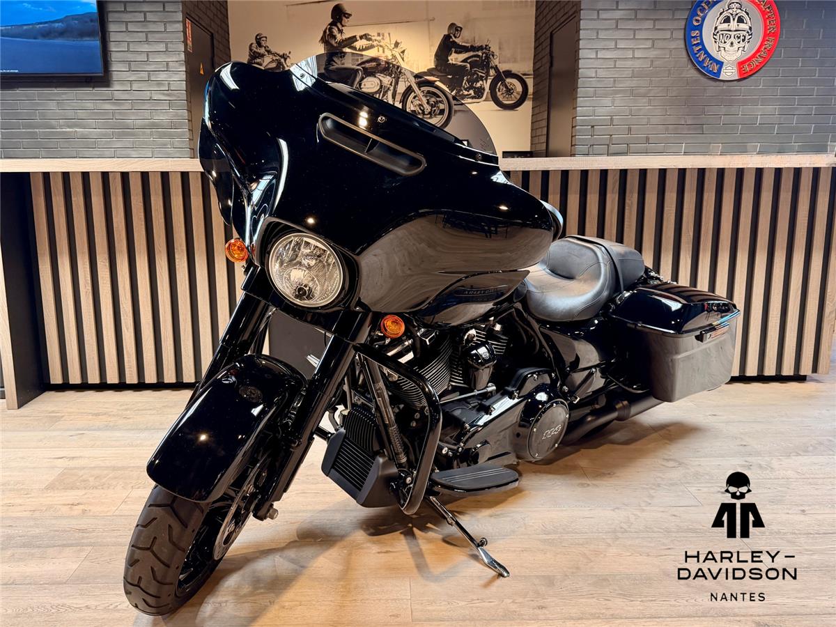 2020 HARLEY-DAVIDSON STREET GLIDE