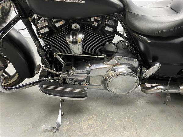2017 Harley-Davidson Street Glide Special