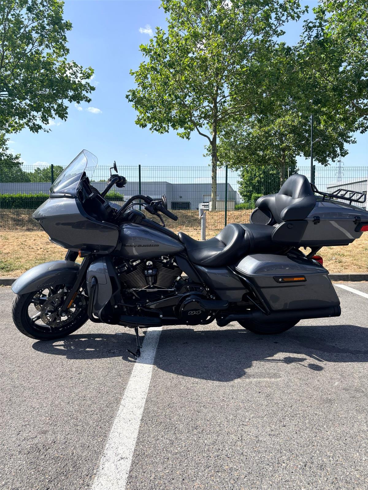 2022 HARLEY-DAVIDSON ROAD GLIDE