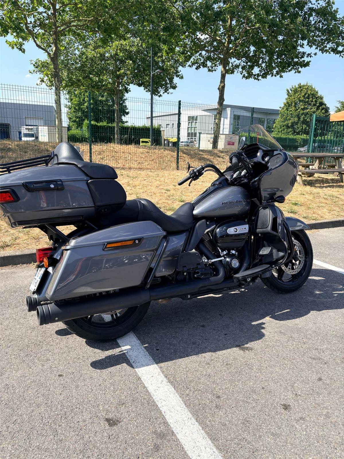 2022 HARLEY-DAVIDSON ROAD GLIDE
