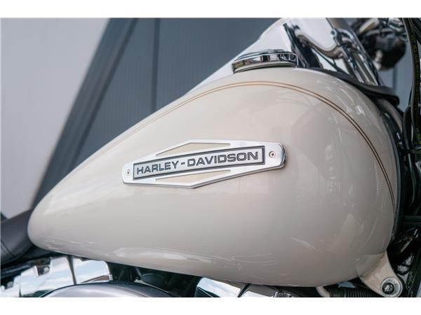 2015 Harley-Davidson Softail Deluxe