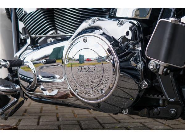 2015 Harley-Davidson Softail Deluxe