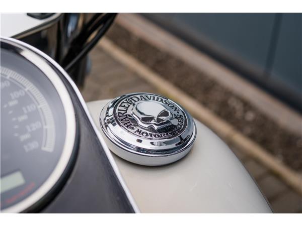 2015 Harley-Davidson Softail Deluxe