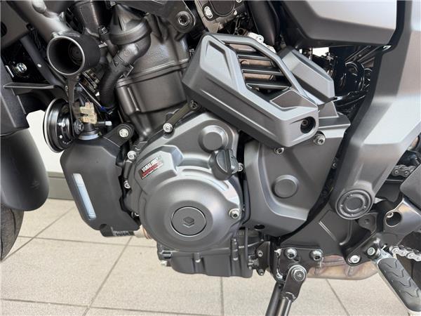 2026 YAMAHA MT-07 Y-AMT