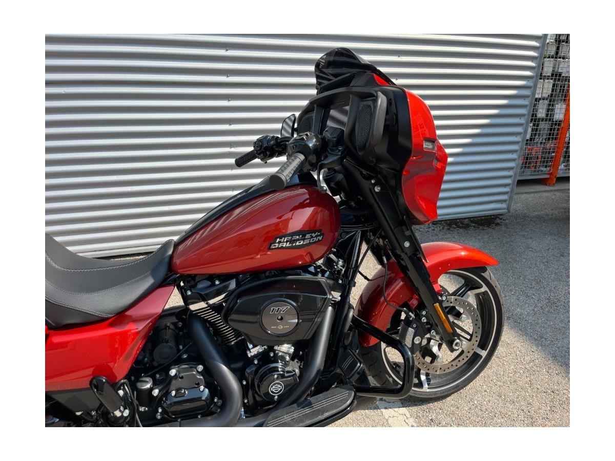 2024 Harley-Davidson Street Glide FLHX