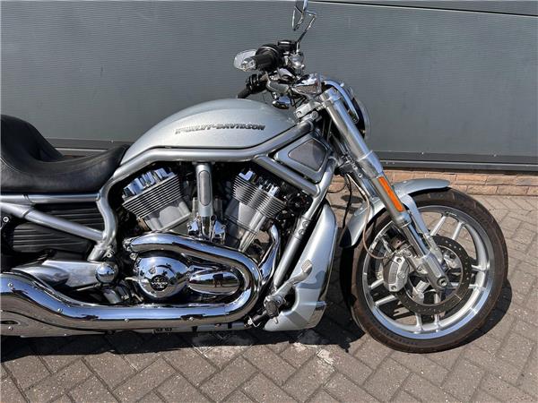 2013 HARLEY-DAVIDSON V-ROD VRSCDX 10TH ANNIVERSARY