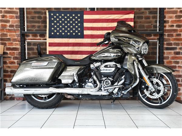 2018 HARLEY-DAVIDSON TOURING FLHXS STREET GLIDE SPECIAL
