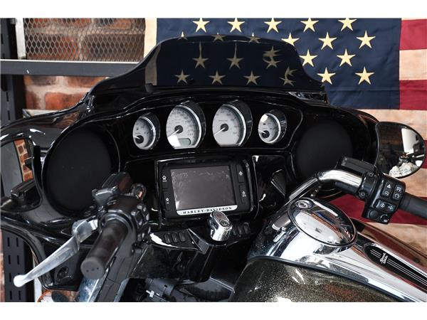 2018 HARLEY-DAVIDSON TOURING FLHXS STREET GLIDE SPECIAL