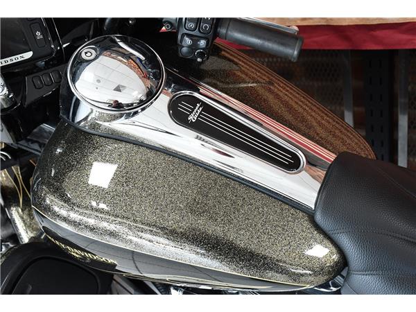 2018 HARLEY-DAVIDSON TOURING FLHXS STREET GLIDE SPECIAL
