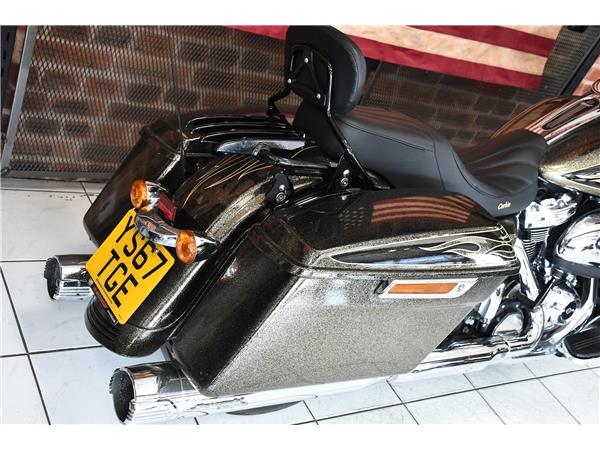 2018 HARLEY-DAVIDSON TOURING FLHXS STREET GLIDE SPECIAL