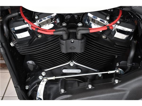 2018 HARLEY-DAVIDSON SOFTAIL FXFB FAT BOB