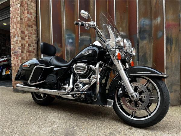 2020 Harley-Davidson Touring