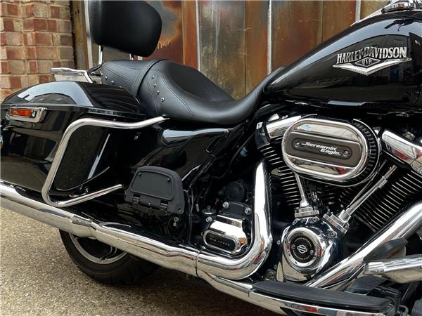 2020 Harley-Davidson Touring