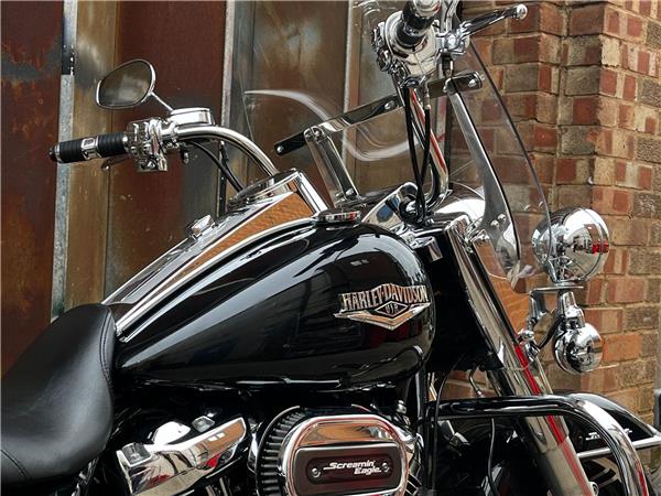 2020 Harley-Davidson Touring